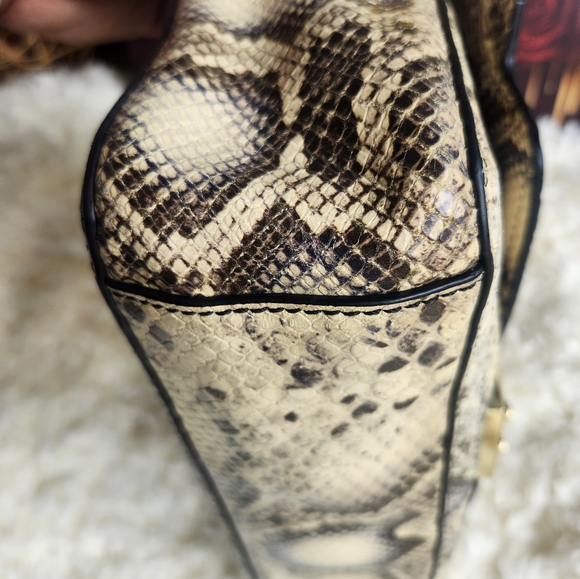 Tory Burch Elise Snake Skin Shoulder Bag - Picture 12 of 14